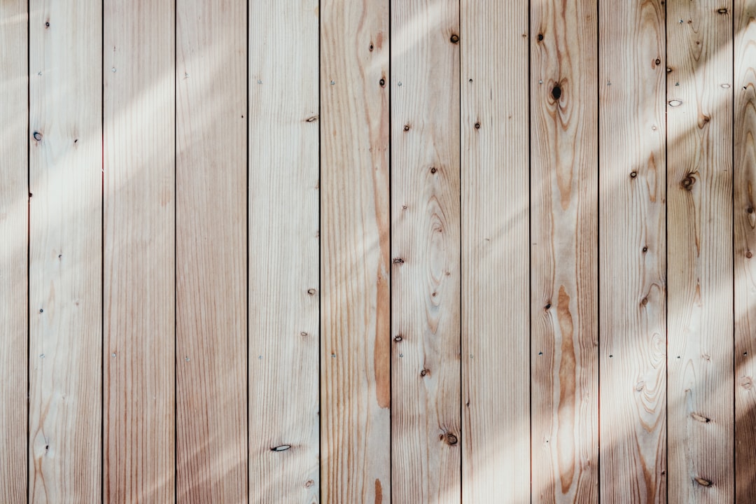 Gids voor het combineren van verschillende houtsoorten in je interieur